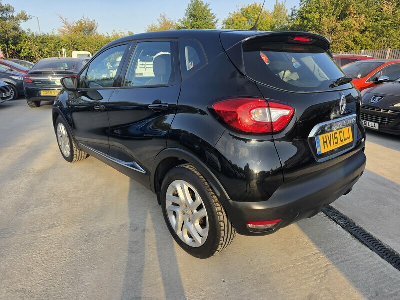 Renault Captur 1.5-Captur-dynamique-medianav-energy-dci-ss-5dr Black #5