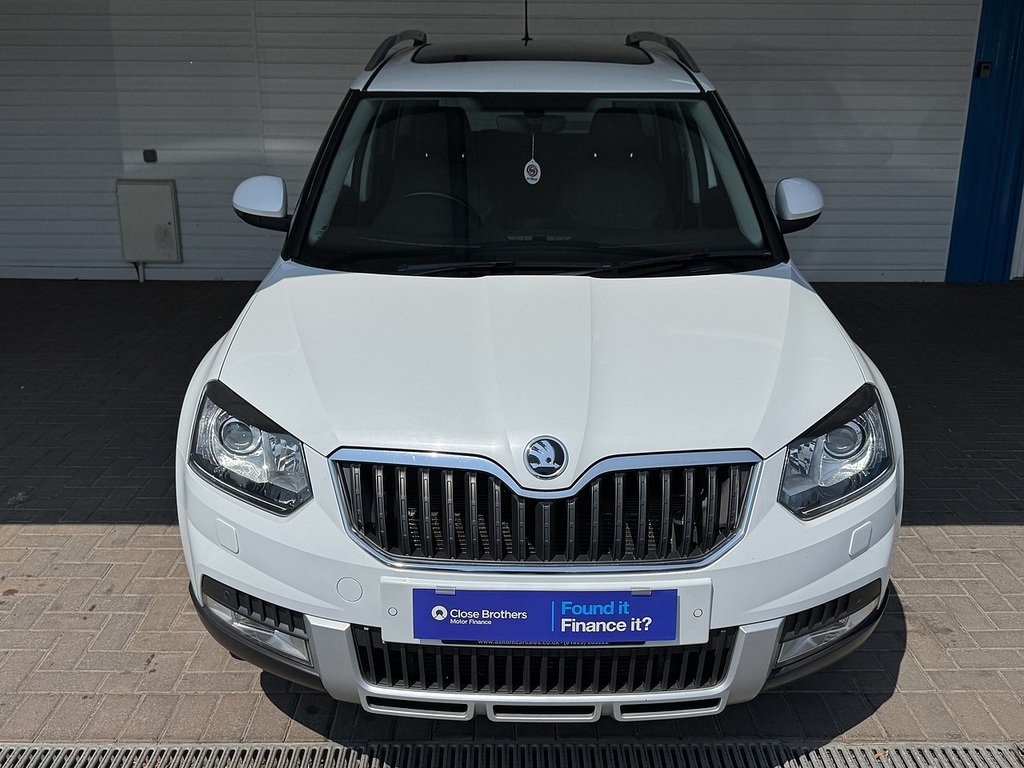 Skoda Yeti Tsi Laurin Klement U15491566 Ulez White #2