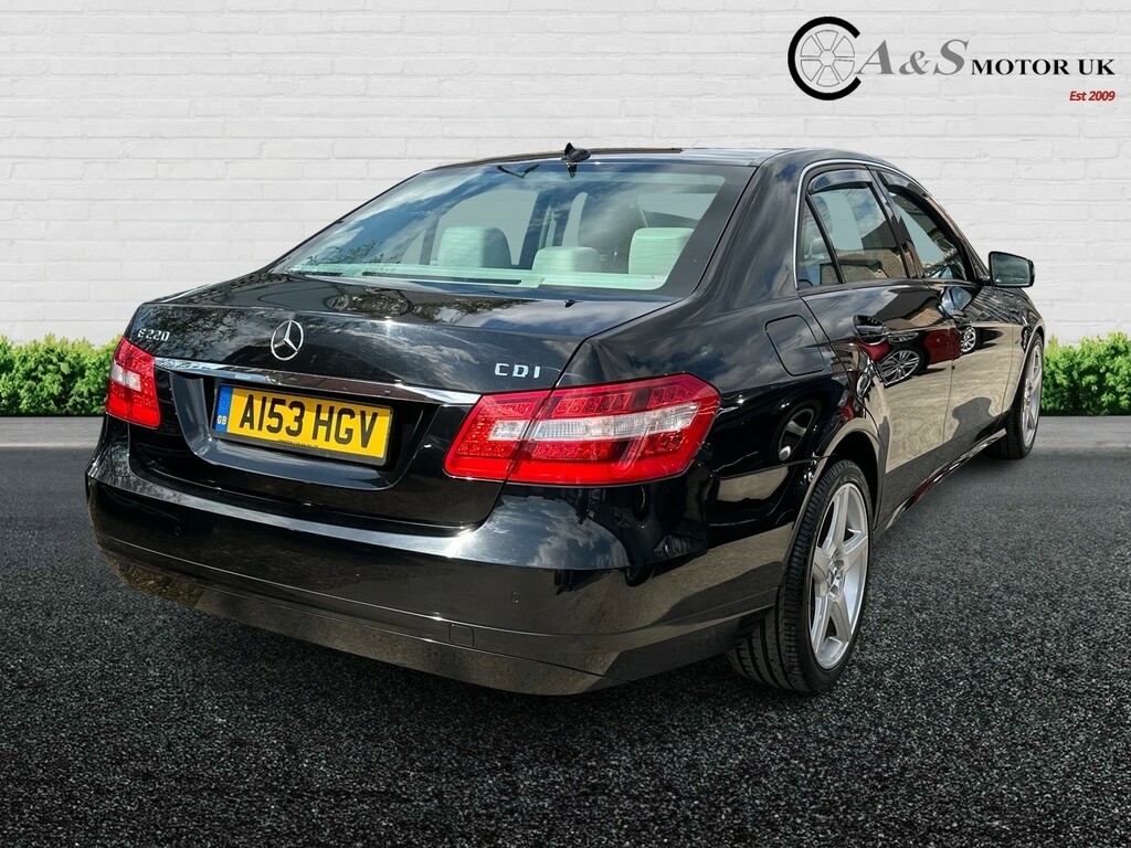 Mercedes-Benz E Class 2.1 E220 Cdi Blueefficiency Se Black #4