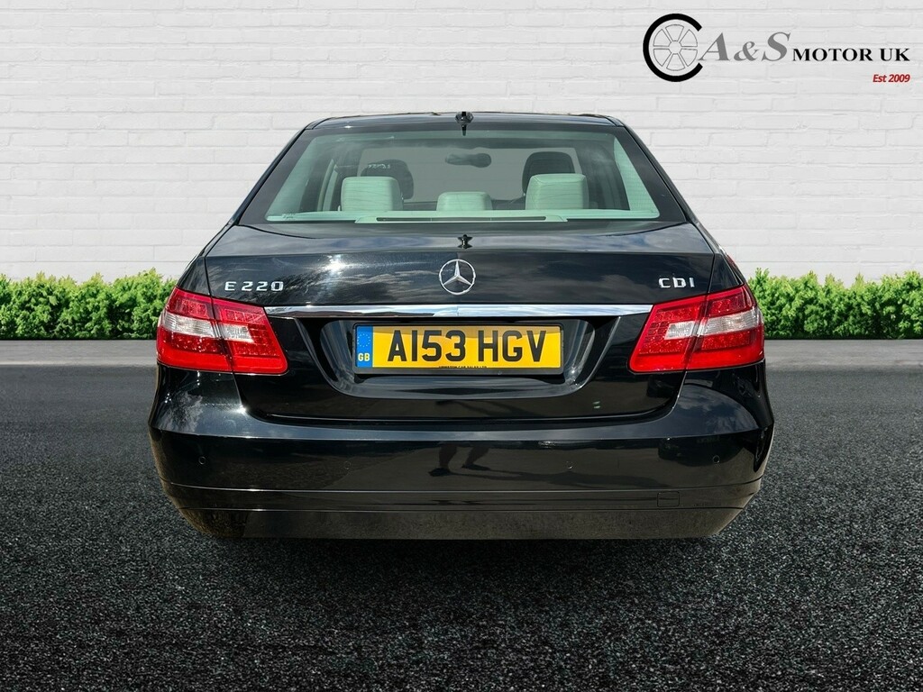 Mercedes-Benz E Class 2.1 E220 Cdi Blueefficiency Se Black #5