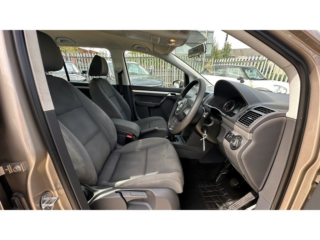Volkswagen Touran 1.6 Tdi 105 Se Dsg Purple #13