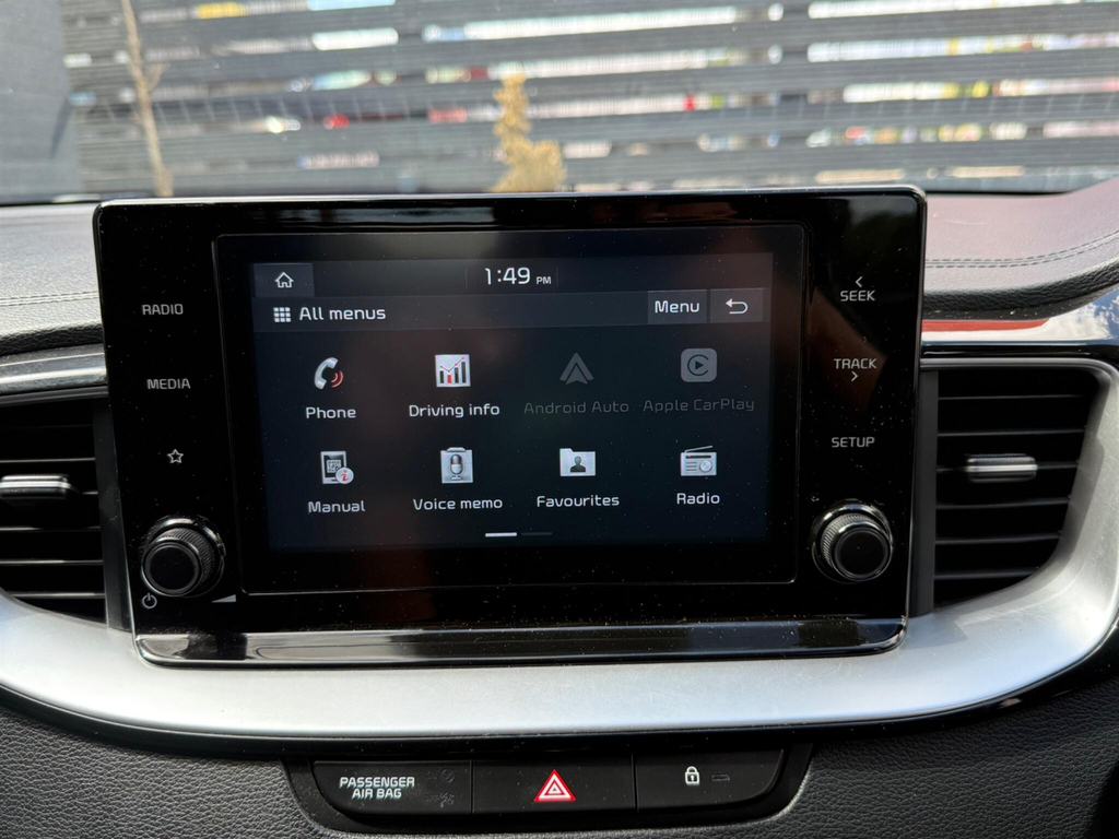 Kia Xceed 1.6 Gdi 8.9Kwh 4 Suv Plug In Hybrid Dct Silver #39