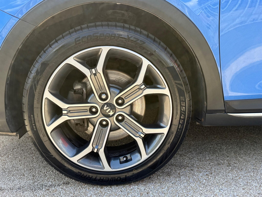 Kia Xceed 1.6 Gdi 8.9Kwh 4 Suv Plug In Hybrid Dct Silver #14