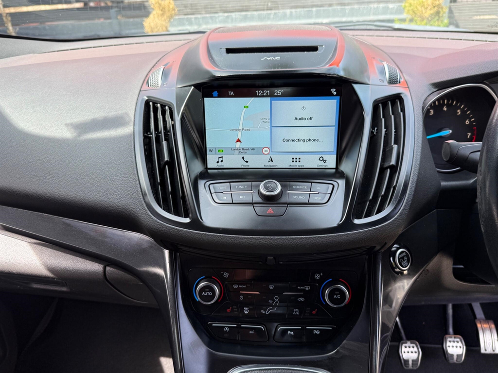 Ford Kuga 2017 1.5T Ecoboost Zetec Suv Eur White #37