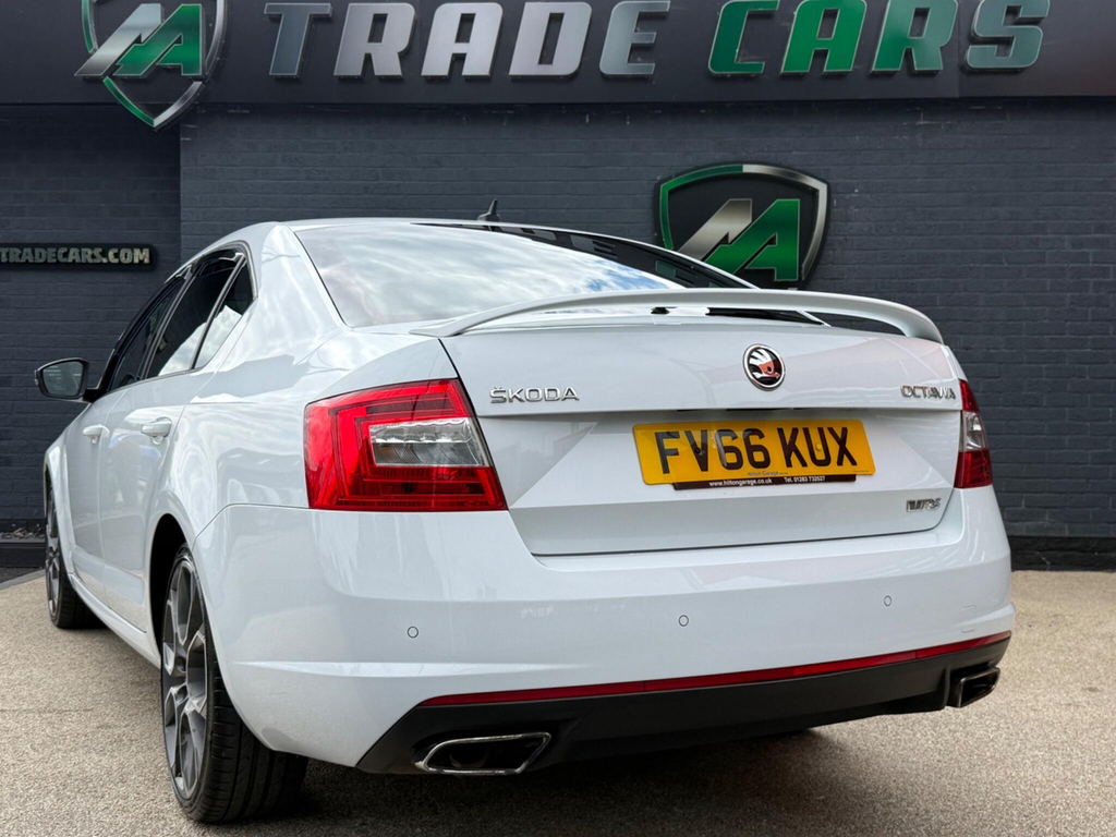 Skoda Octavia Octavia Vrs Tsi White #5