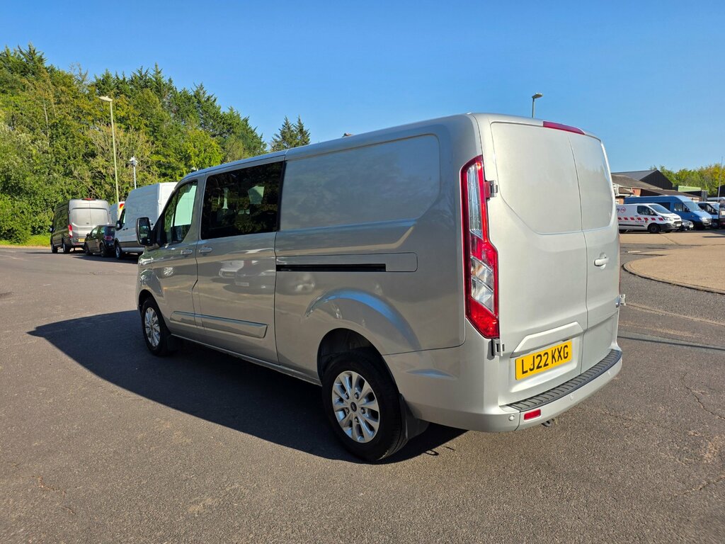 Ford Transit Custom 2.0 320 Ecoblue Limited Crew Van Double Cab Di LJ22KXG Silver #3