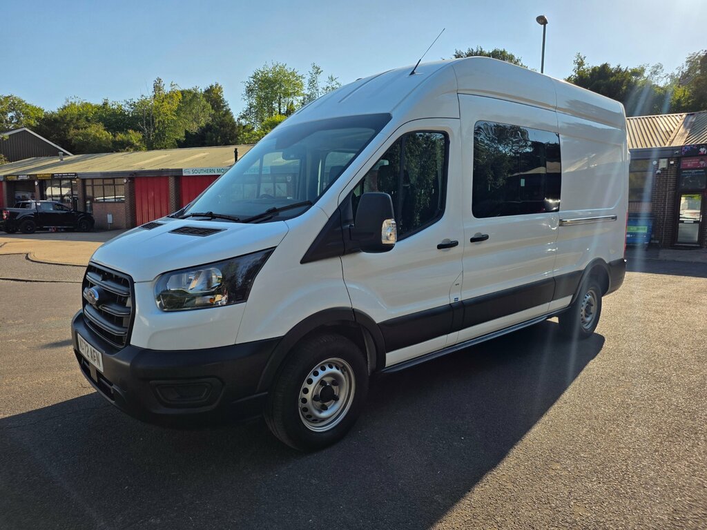 Ford Transit Custom 2.0 Ecoblue 130Ps H3 Leader Double Cab Van, Air Co White