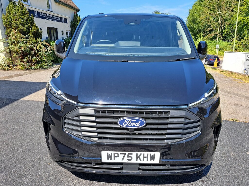 Ford Transit Custom 300 Limited L1 Swb Fwd 2.0 Ecoblue 136Ps Low Roof Silver #2