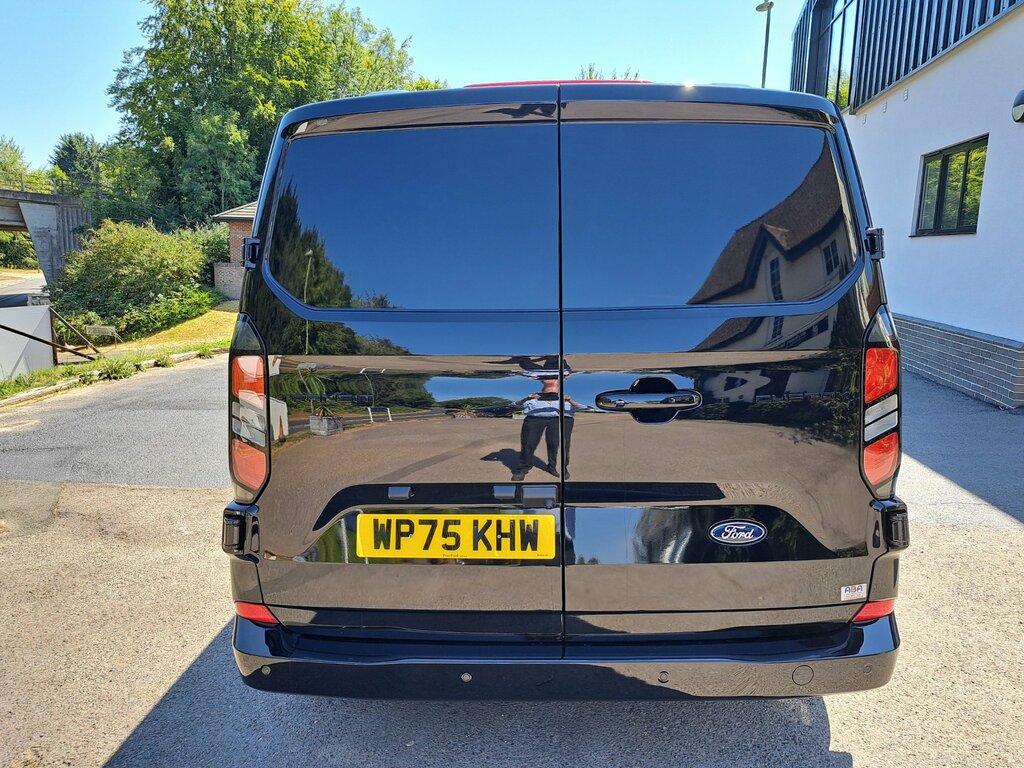 Ford Transit Custom 300 Limited L1 Swb Fwd 2.0 Ecoblue 136Ps Low Roof Silver #6