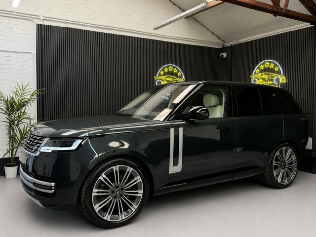 Land Rover Range Rover 3.0 P400 Mhev Suv 4W Green #3