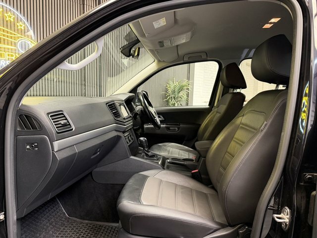 Volkswagen Amarok Pickup Silver #10