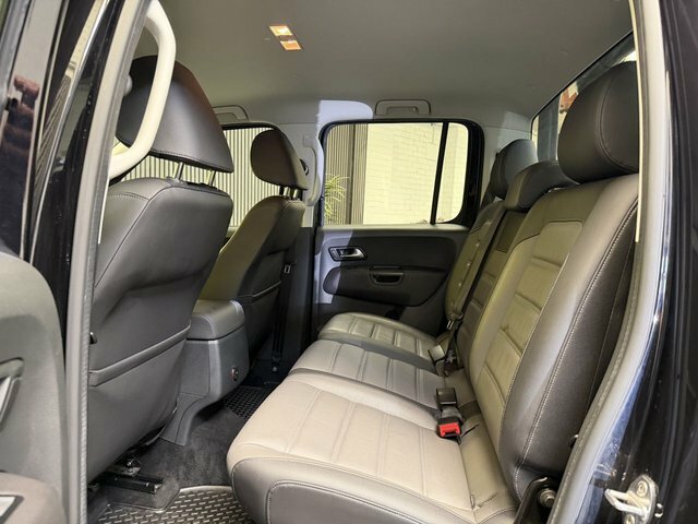 Volkswagen Amarok Pickup Silver #12