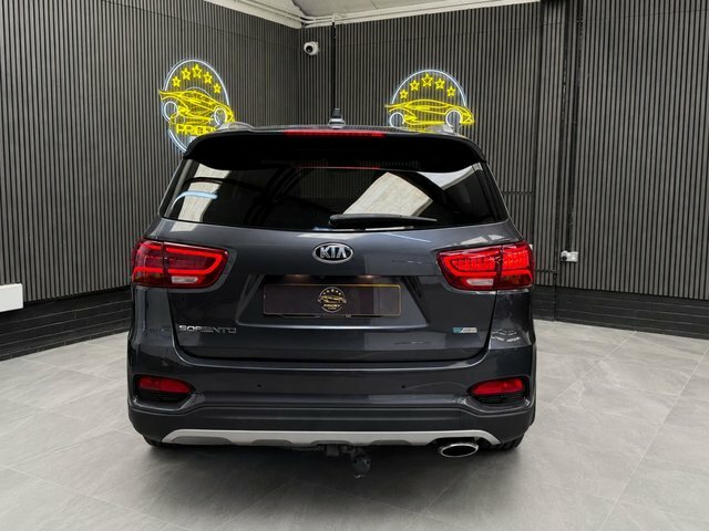 Kia Sorento 2.2 Crdi Kx-3 Suv Awd Euro 6 S S Grey #4