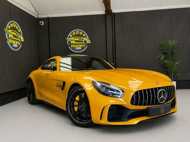 Mercedes-Benz AMG GT 4.0 V8 Biturbo R Premium Coupe Spds D Yellow