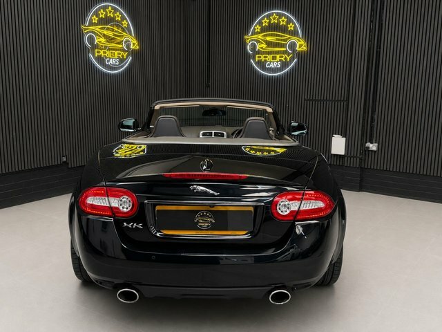 Jaguar XK Xk 5.0 Supercharged V8 R White #7