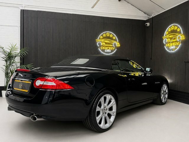 Jaguar XK Xk 5.0 Supercharged V8 R White #10