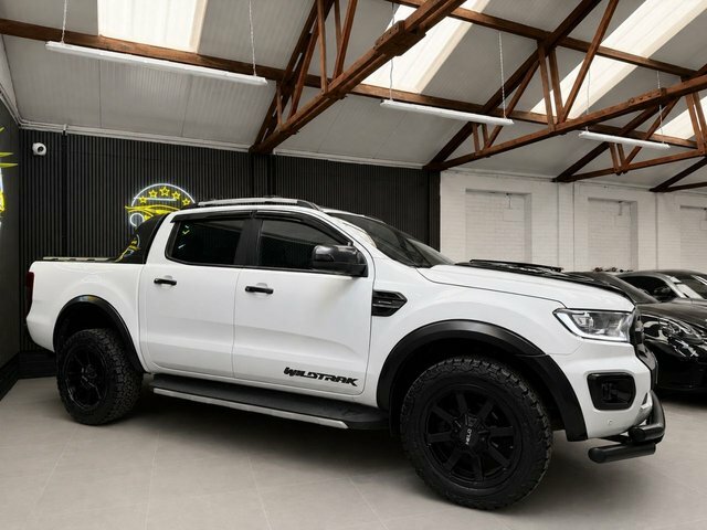 Ford Ranger 2.0 Ecoblue Wildtrak Pickup Double Cab White