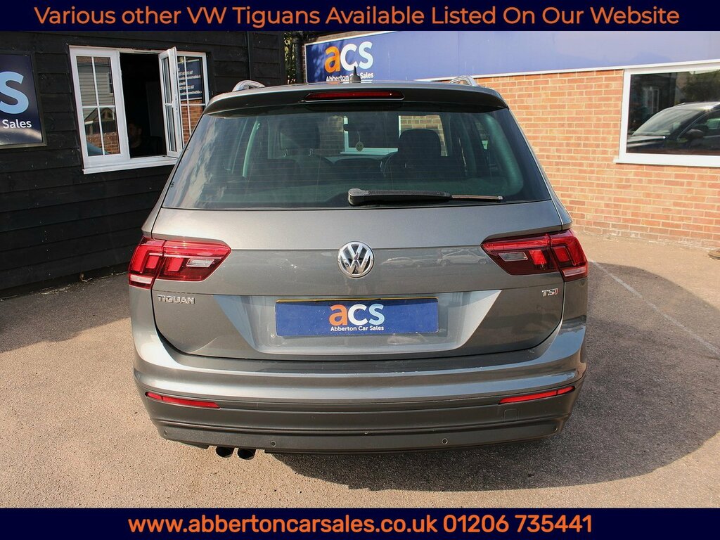 Volkswagen Tiguan Tsi Se Navigation VK67VGT Grey #5