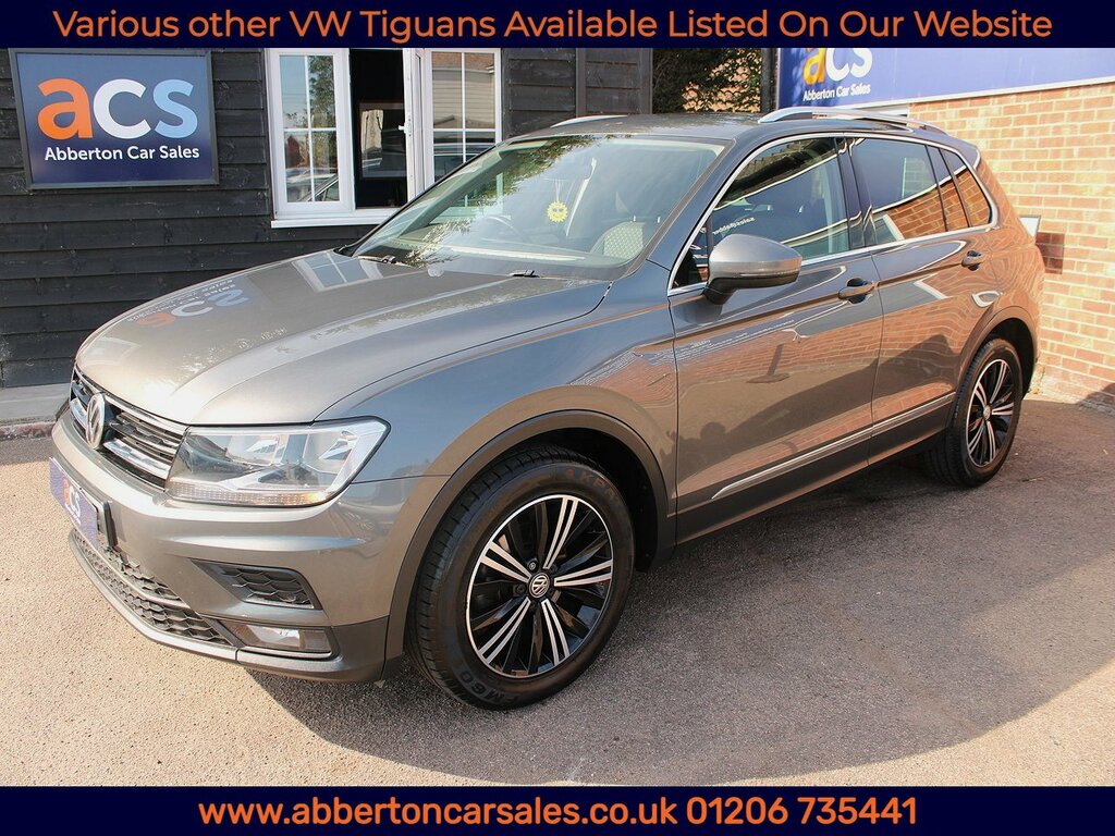 Volkswagen Tiguan Tsi Se Navigation Grey