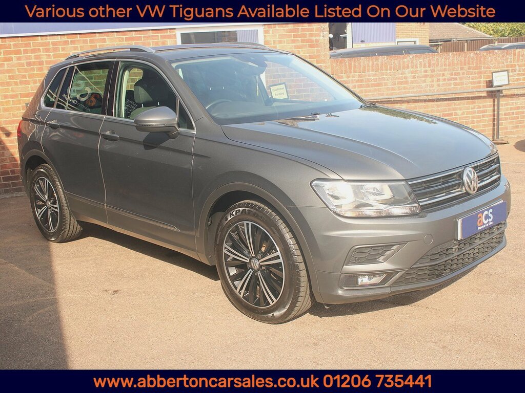 Volkswagen Tiguan Tsi Se Navigation VK67VGT Grey #3