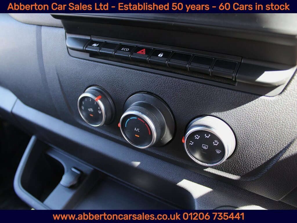 Renault Master 2.3 Dci 35 Business Fwd Lwb Medium Roof Euro 6 White #13