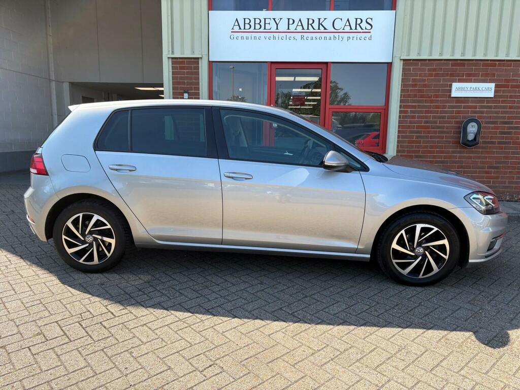 Volkswagen Golf 1.0 Tsi Match Edition Euro 6 Ss Silver #2