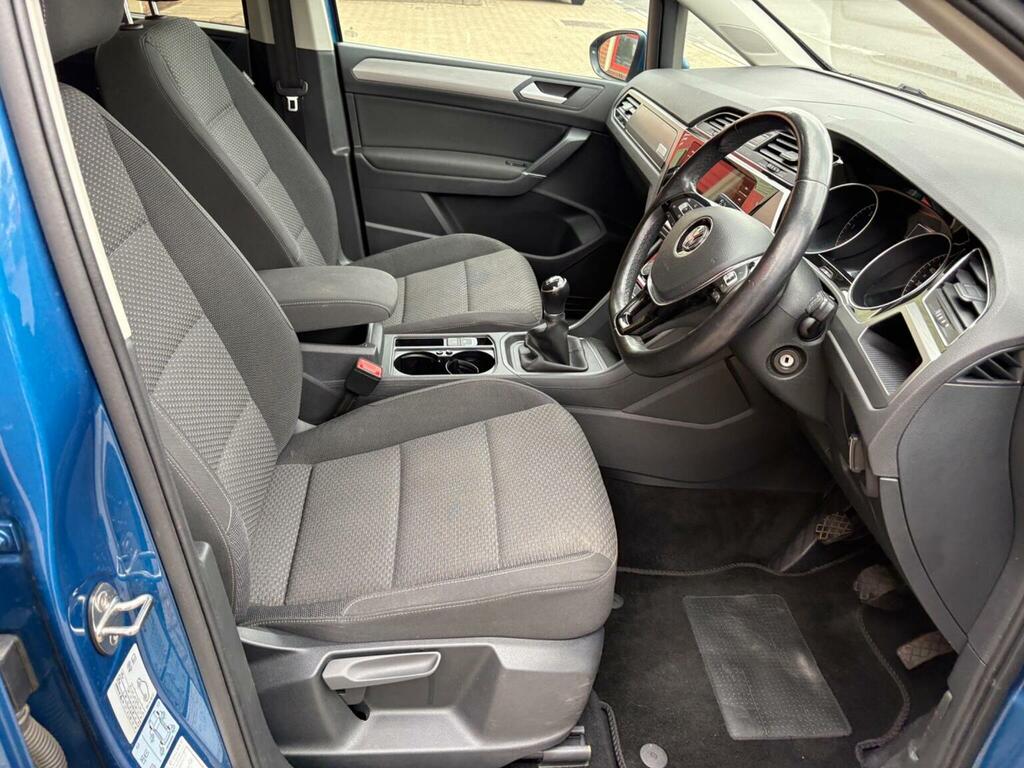 Volkswagen Touran Mpv 1.6 Tdi Se Family Euro 6 Ss 201868 Blue #5