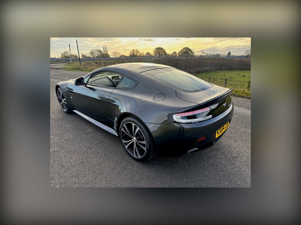 Aston Martin Vantage V12 S 565 Hp Carbon Packs And Carbon Bucket Seats KX64LDU Grey #3