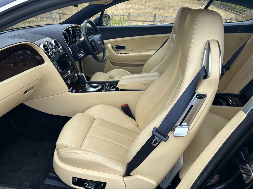 Bentley Continental Gt 6.0 Gt Silver #28