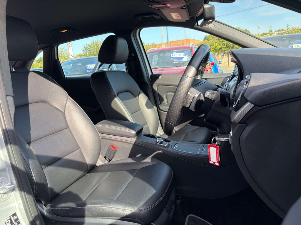 Mercedes-Benz B Class B200 Sport Executive Cdi Silver #6