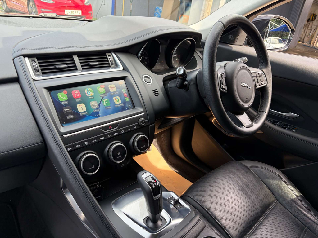 Jaguar E-Pace Diesel SV69ZTY #5