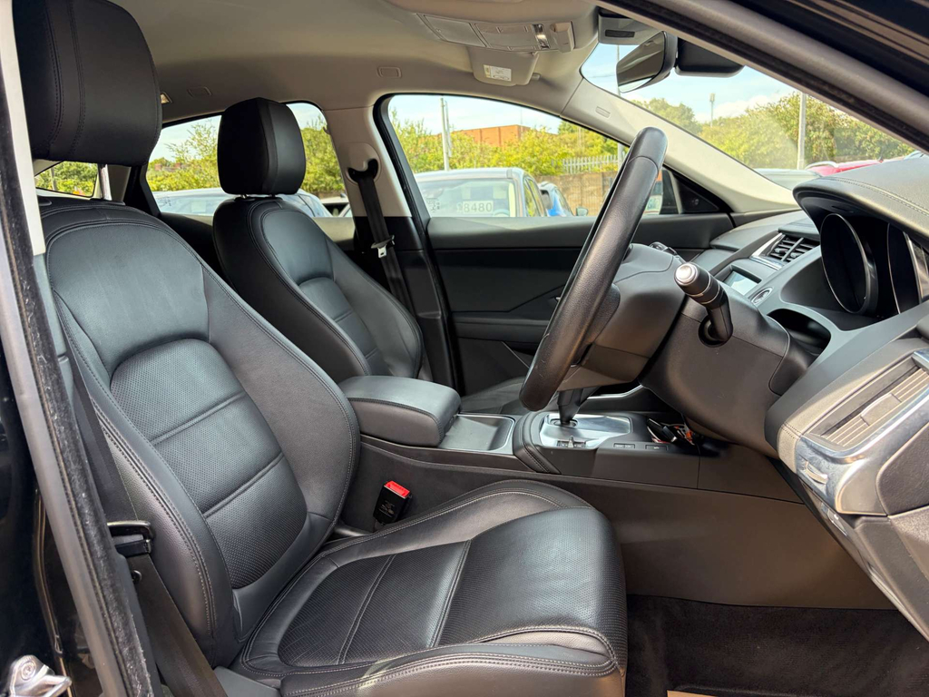 Jaguar E-Pace Diesel SV69ZTY #6