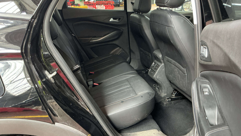 Vauxhall Grandland X Petrol  #6
