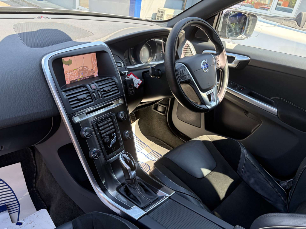 Volvo XC60 Diesel WF17TXL #4