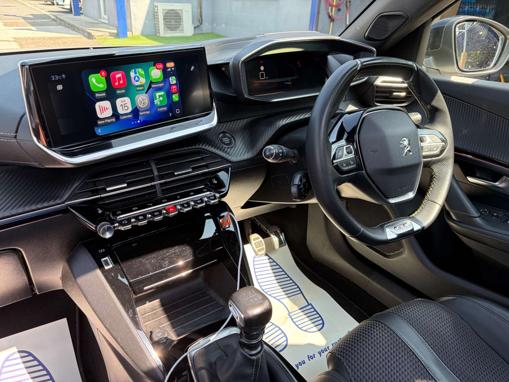 Peugeot 2008 Petrol #4
