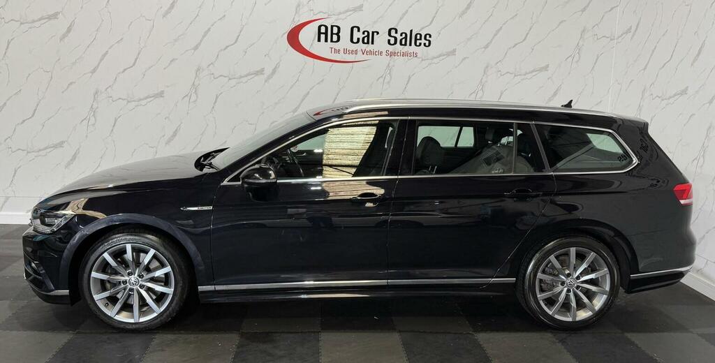 Volkswagen Passat 2.0 Bitdi Bluemotion Tech R-line Dsg 4Motion Euro Black #4