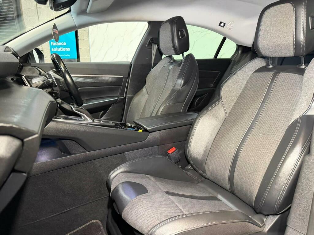 Peugeot 508 1.6 Hybrid Gt E-eat8 Red #18