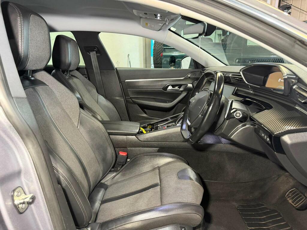 Peugeot 508 1.6 Hybrid Gt E-eat8 Red #9