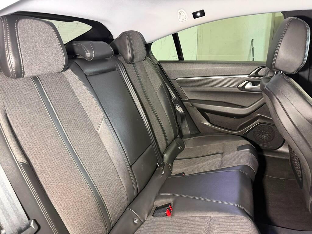 Peugeot 508 1.6 Hybrid Gt E-eat8 Red #13