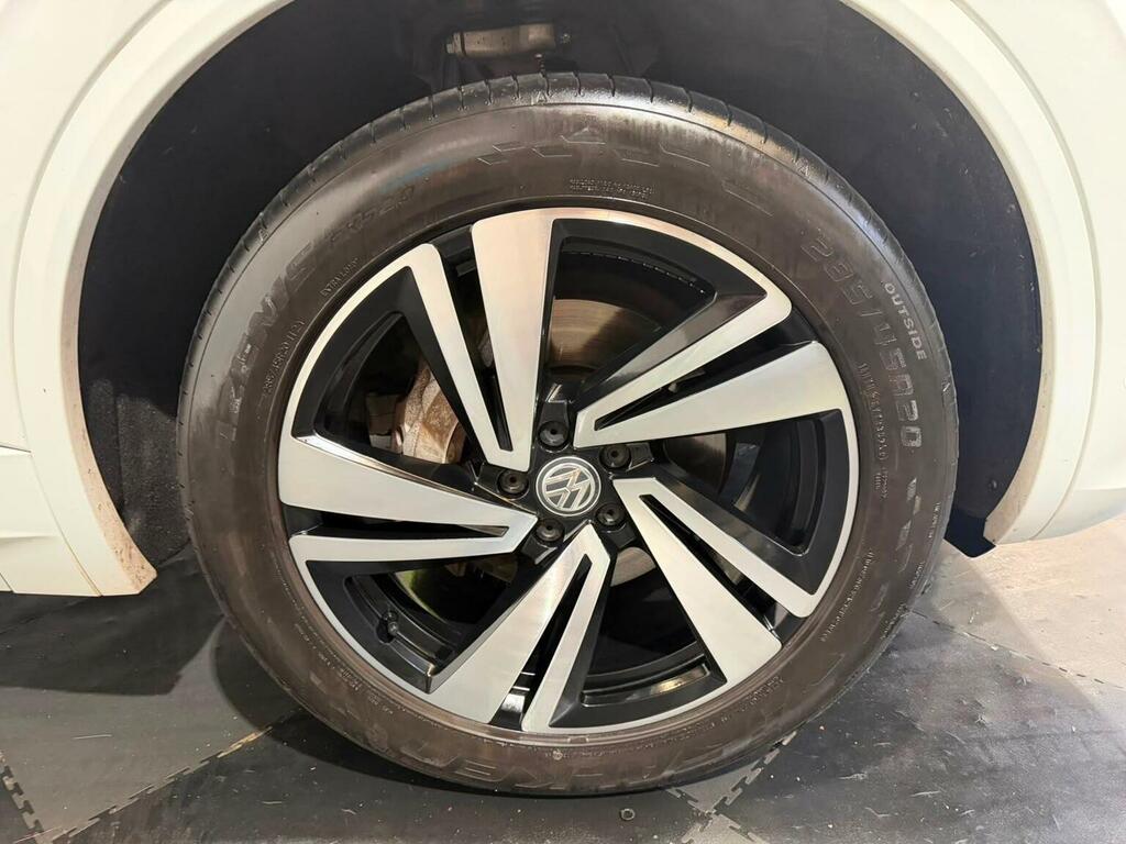 Volkswagen Touareg 3.0 Tdi V6 R-line 4Motion White #31