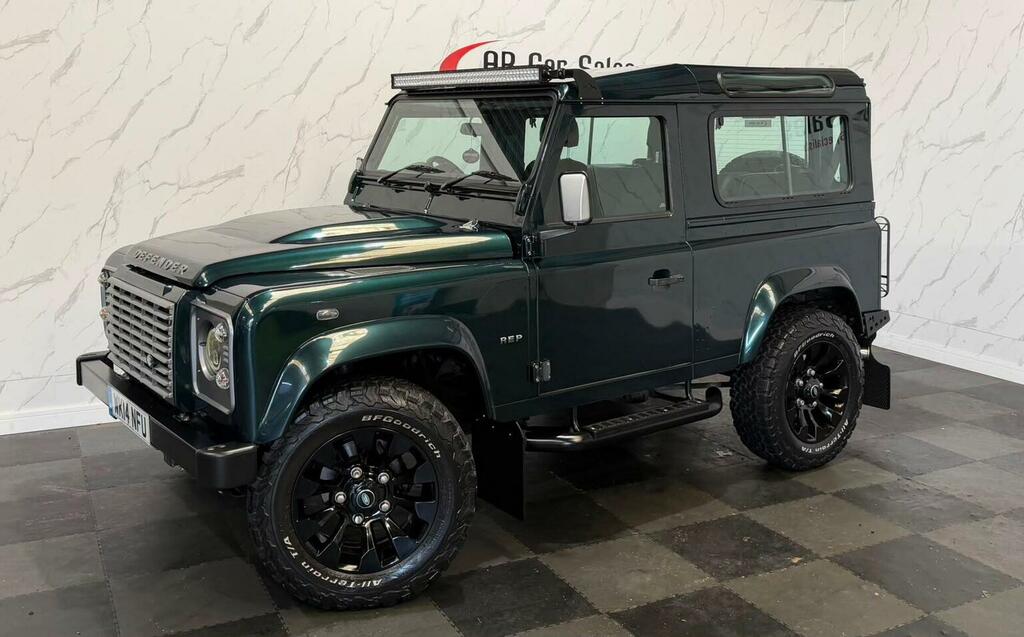 Land Rover Defender 90 2.2 Tdci Xs Station Wagon 4Wd Swb Euro 5 Green