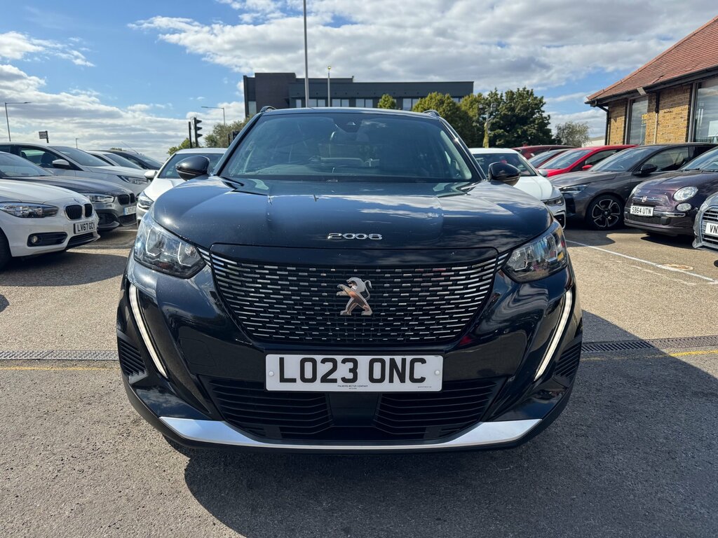 Peugeot 2008 1.2 Puretech Allure Premium Suv Eat E Black #6