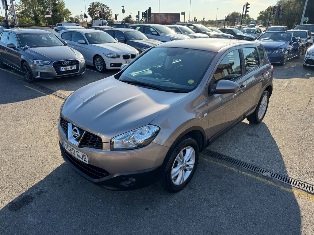Nissan Qashqai 1.5 Acenta Dci 110 Bhp Grey #1