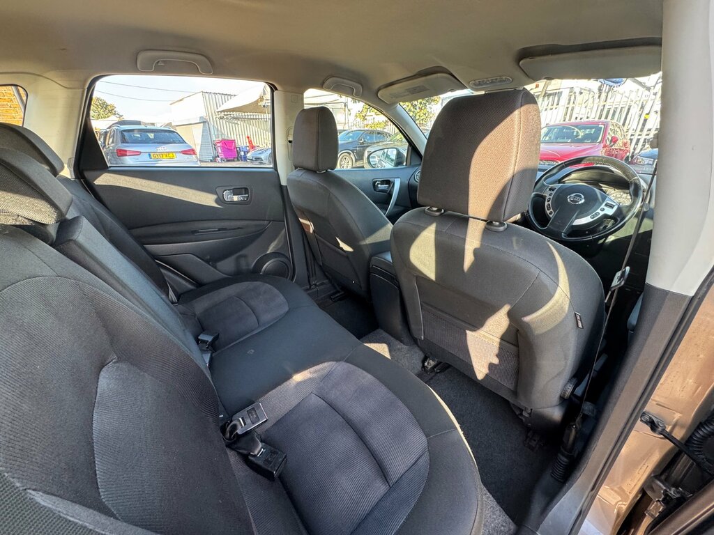 Nissan Qashqai 1.5 Acenta Dci 110 Bhp Grey #23