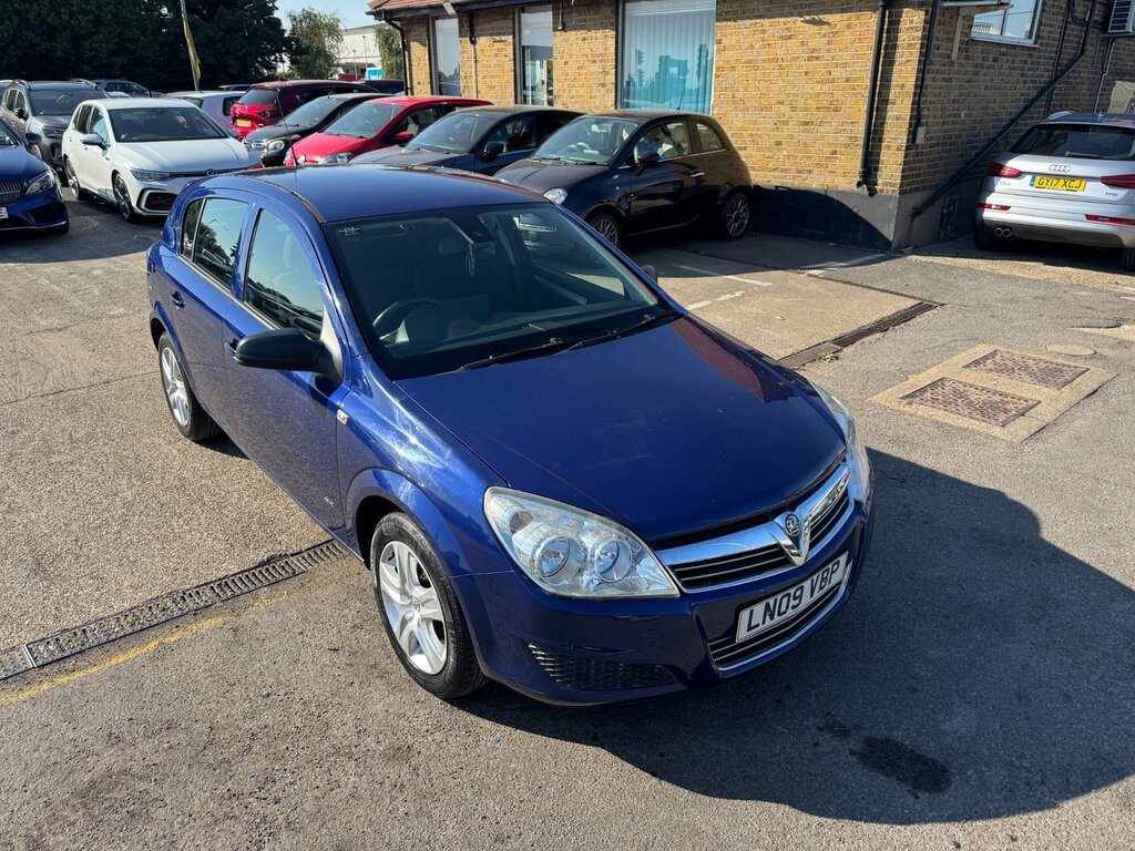 Vauxhall Astra 1.8 Vvt 16V Active Hatchback Blue #2