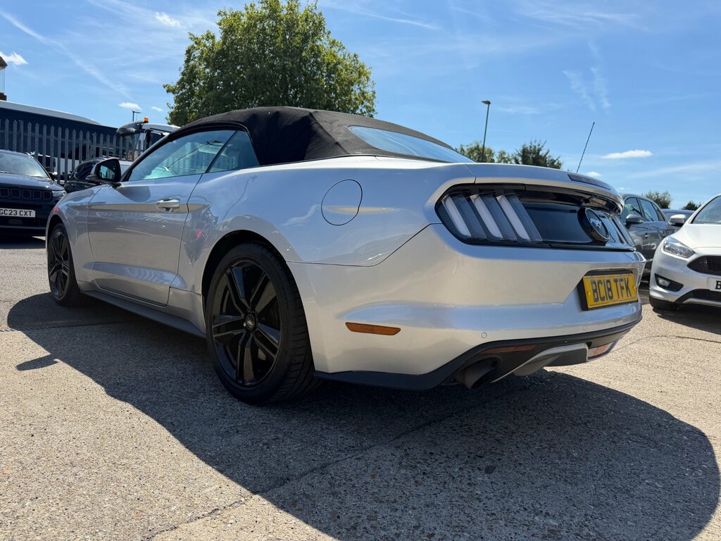 Ford Mustang 2.3T Ecoboost Convertible Euro 6 Black #8