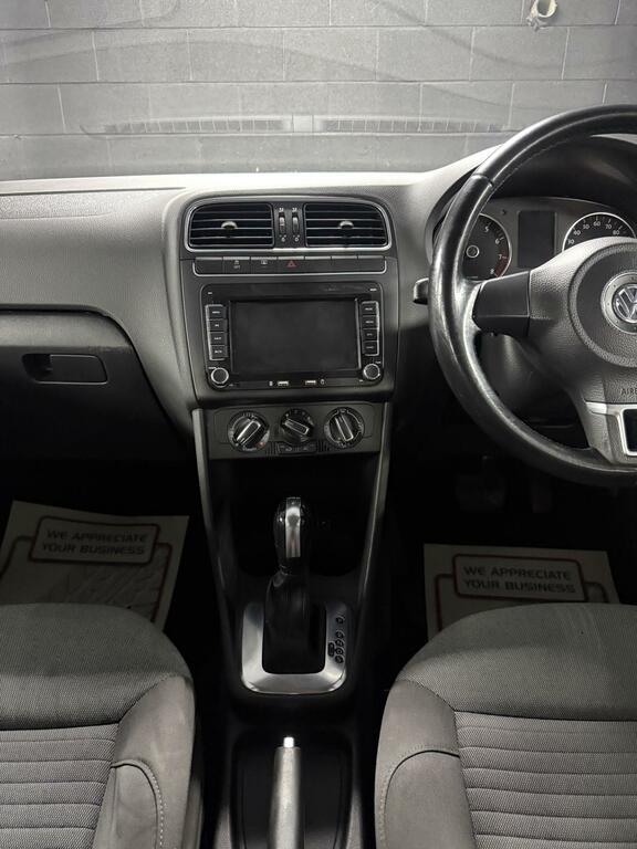Volkswagen Polo Polo S 60 White #23