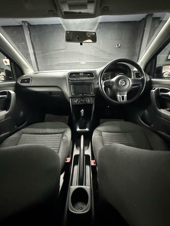 Volkswagen Polo Polo S 60 White #21
