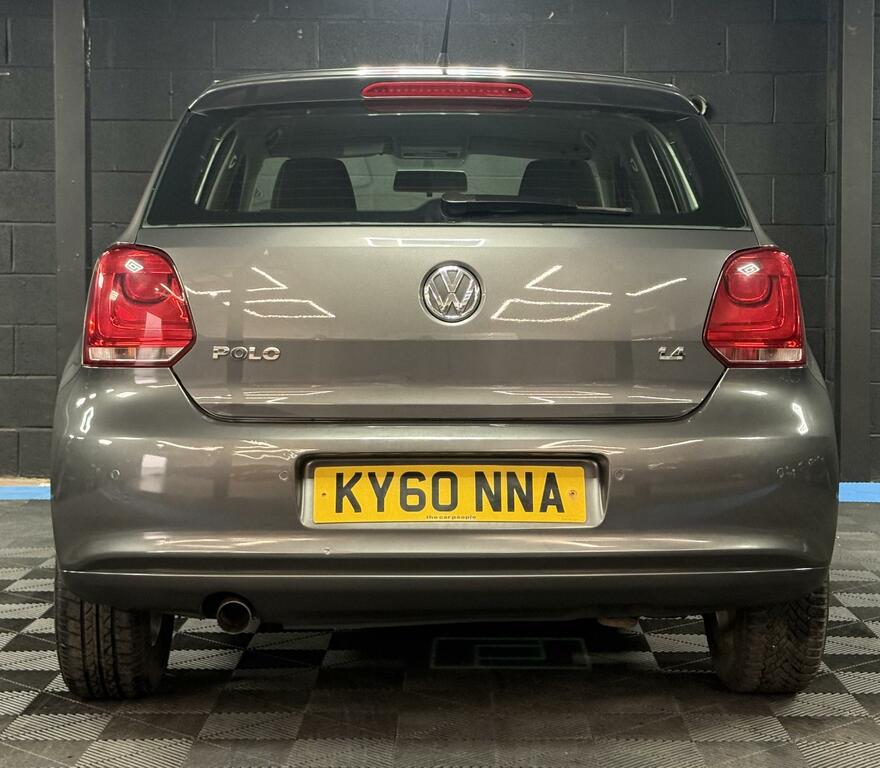 Volkswagen Polo Polo S 60 White #42