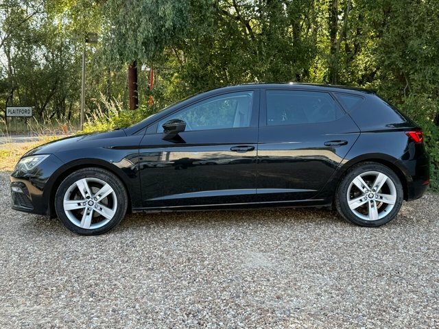 Seat Leon Tdi Fr Technology Hatchback Black #2